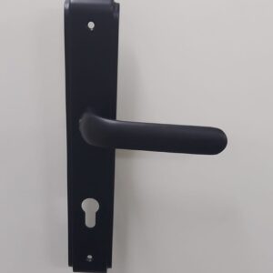 CURVE BLACK